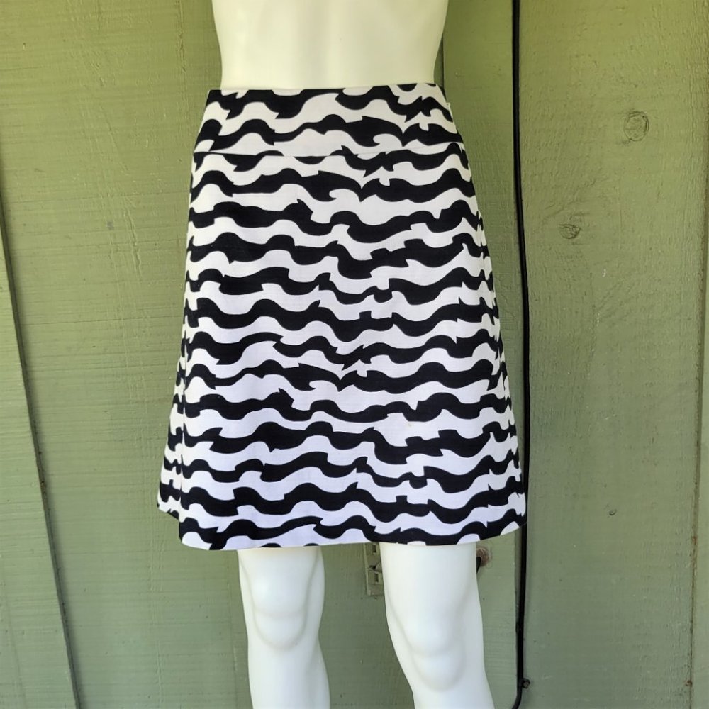 ANN TAYLOR Navy Blue White Print Cotton Skirt 10
